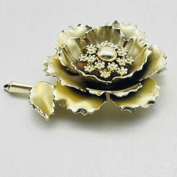 Blooming Flower Pin Gold Tone Nature Garden Trees Flowers Floral Classic - Picture 2 of 6